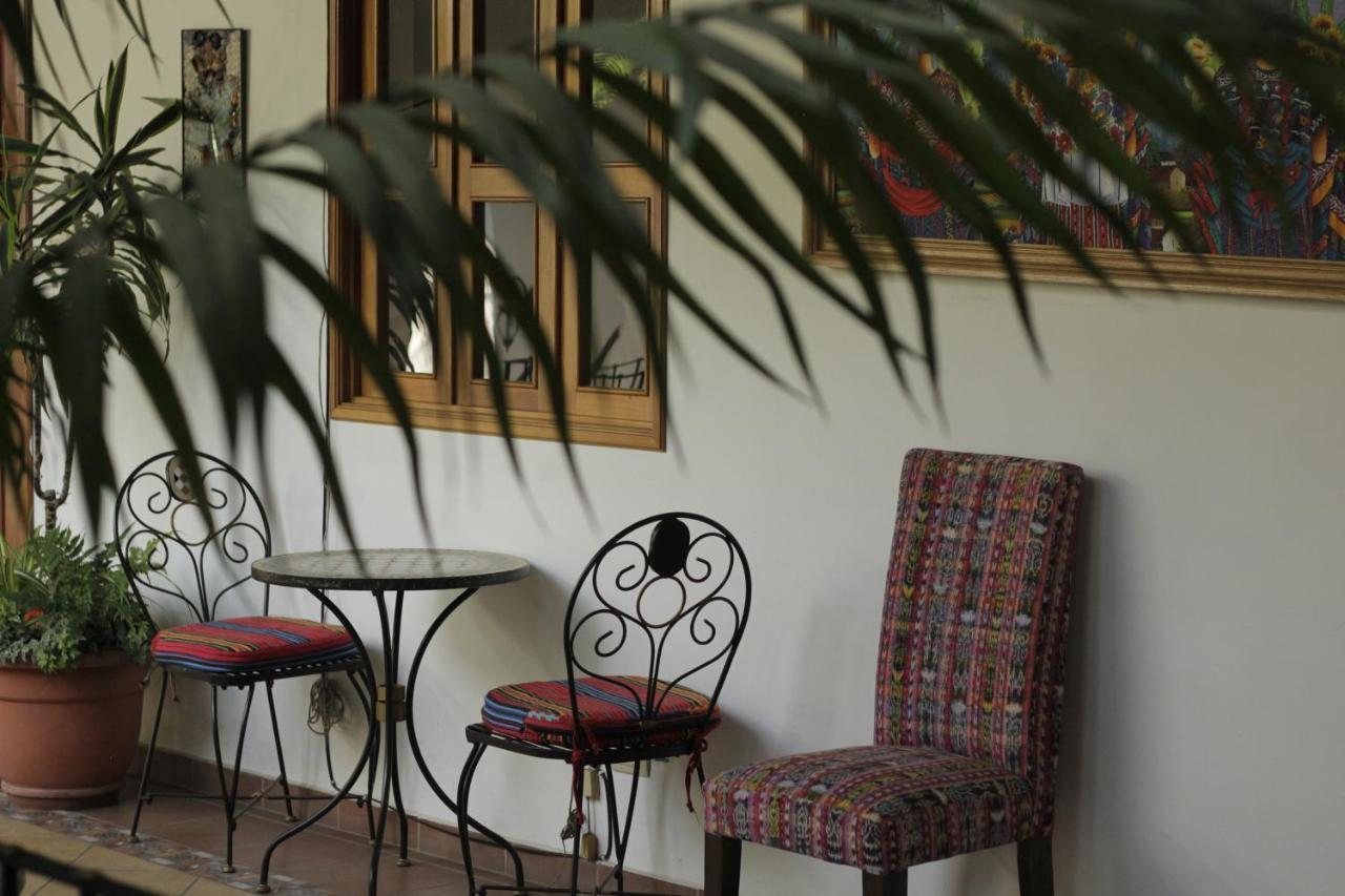 Hotel Y Jardines Casa Buho Antigua ภายนอก รูปภาพ