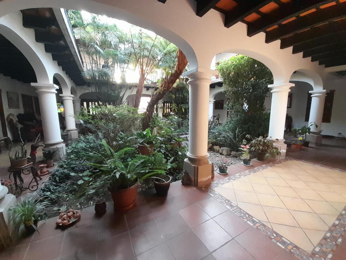 Hotel Y Jardines Casa Buho Antigua ภายนอก รูปภาพ