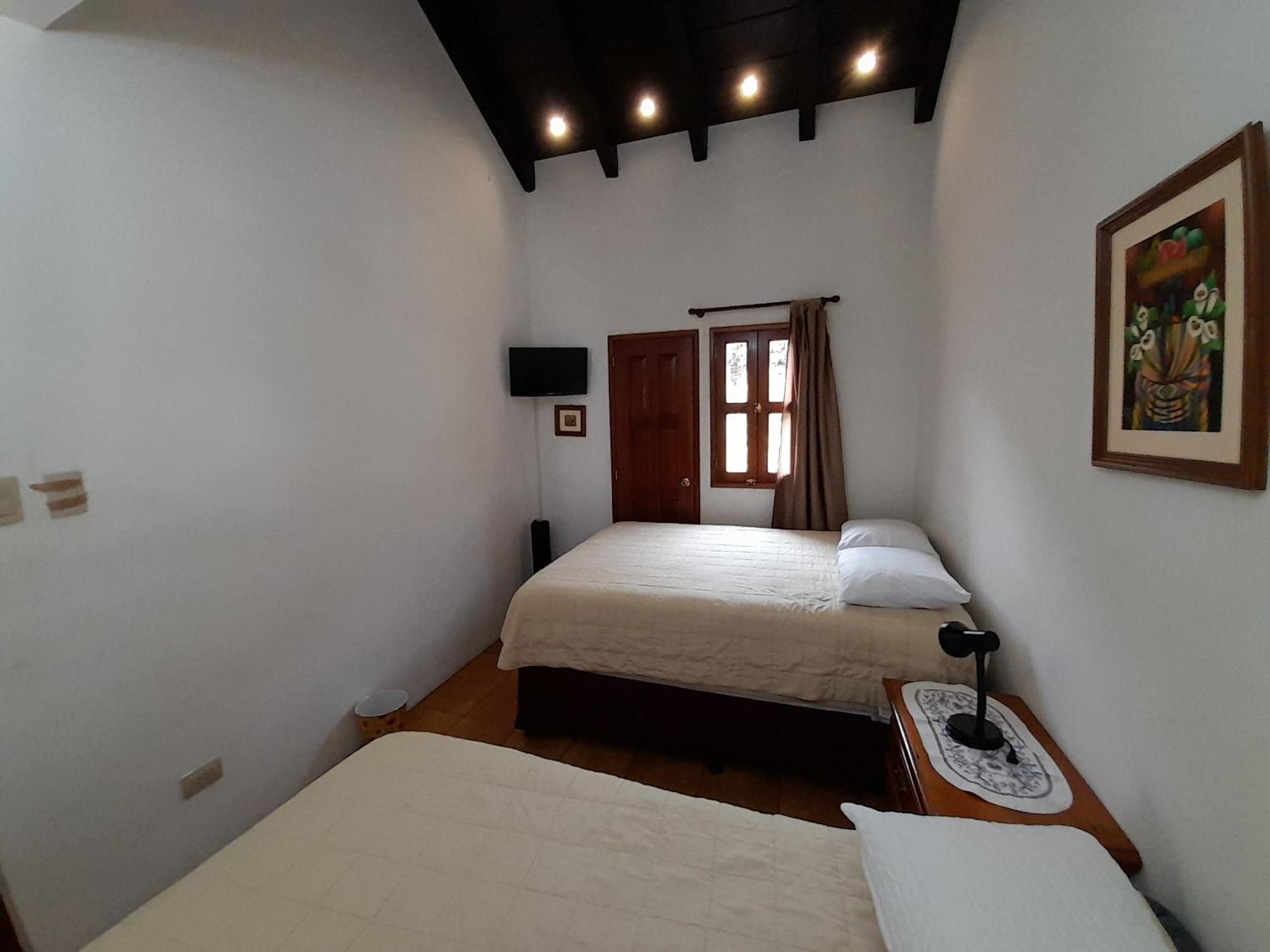 Hotel Y Jardines Casa Buho Antigua ภายนอก รูปภาพ