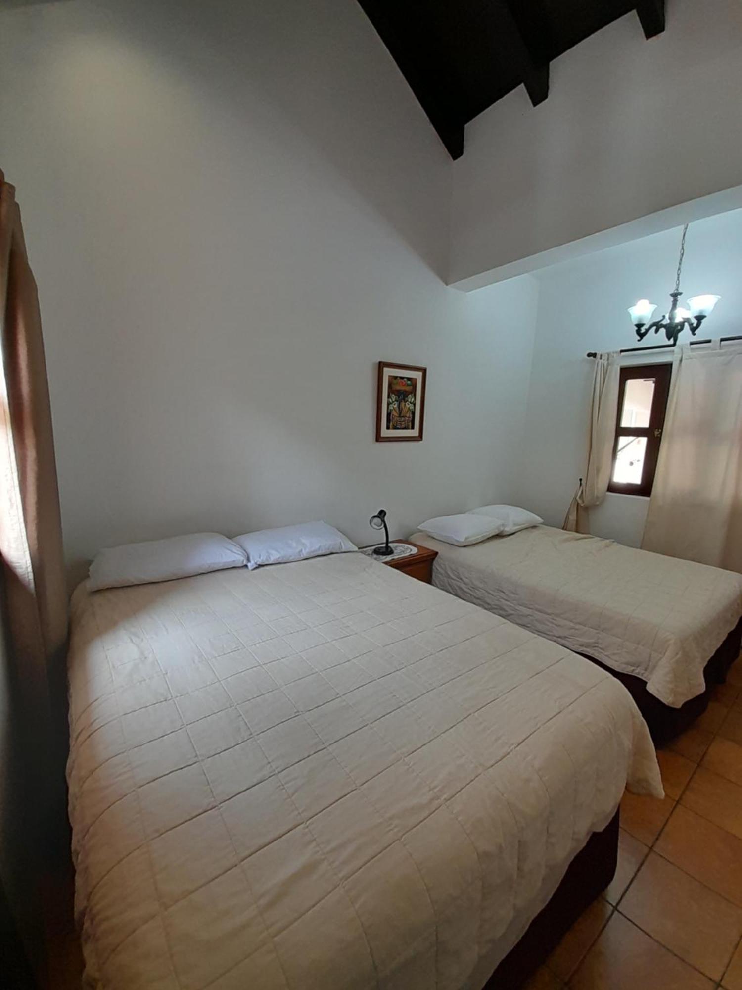 Hotel Y Jardines Casa Buho Antigua ภายนอก รูปภาพ