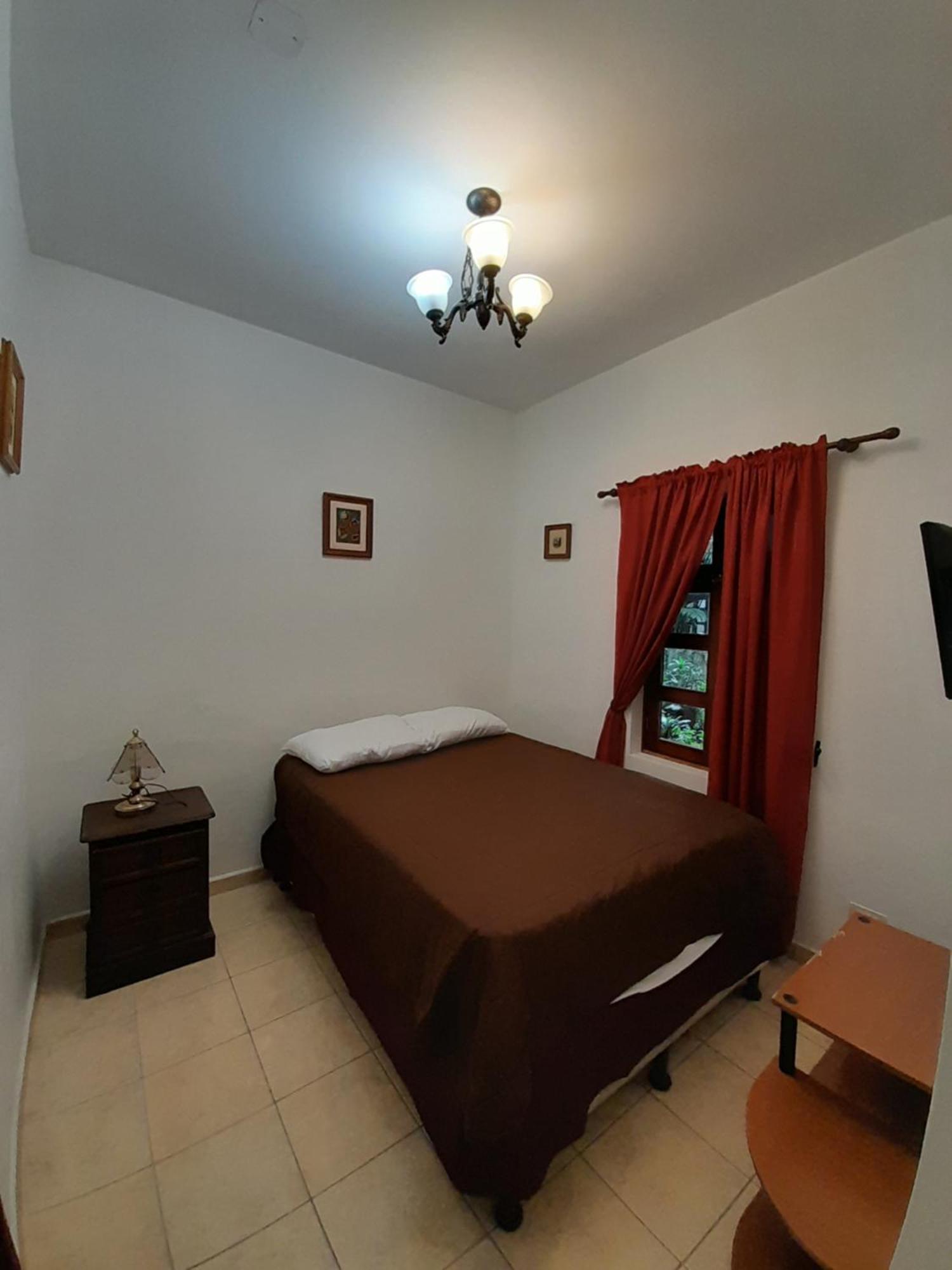 Hotel Y Jardines Casa Buho Antigua ภายนอก รูปภาพ